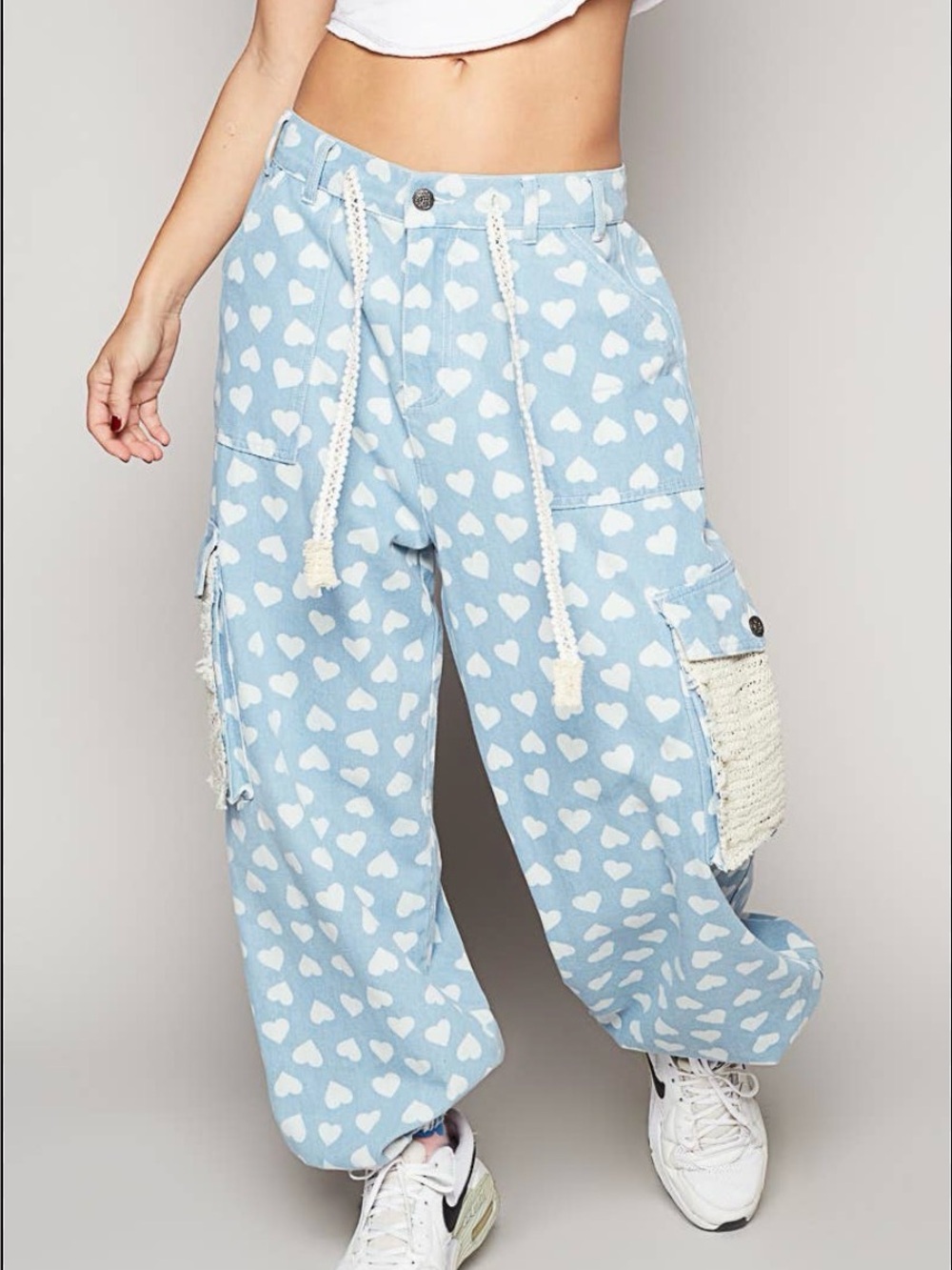 POL Heart Joy Denim Cargo Joggers in Light Blue NWT Size Large - Picture 1 of 8